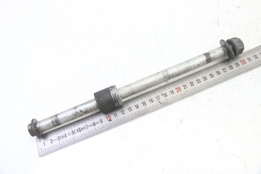 photo de AXE ROUE ARRIERE HONDA XLV VARADERO 125 (2000 - 2006)