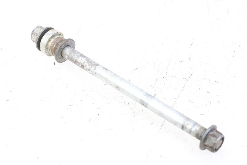 photo de AXE ROUE ARRIERE YAMAHA TTR 125 (2000 - 2020)