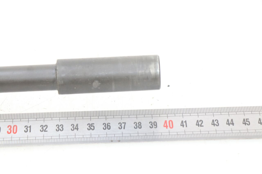 photo de AXE ROUE ARRIERE YAMAHA XP T-MAX TMAX 500 (2004 - 2007)