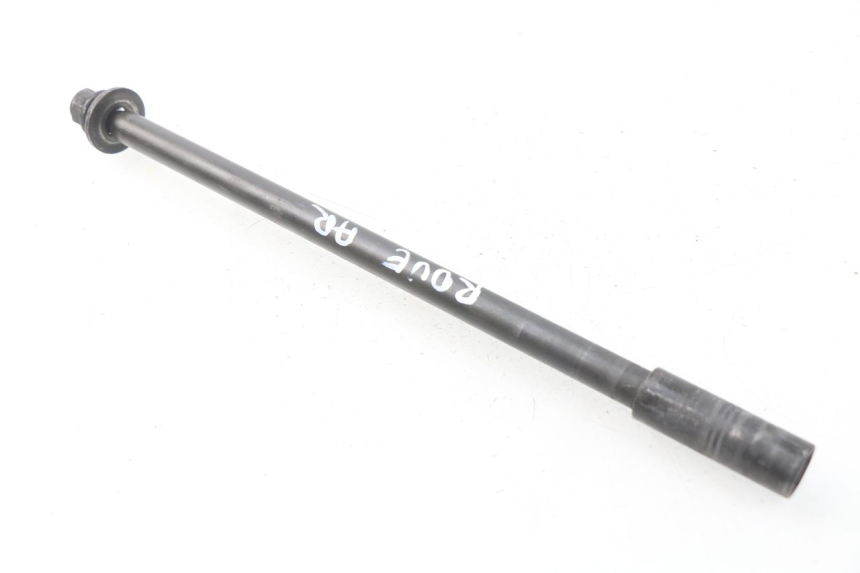 photo de AXE ROUE ARRIERE YAMAHA XP T-MAX TMAX ABS 500 (2004 - 2007)