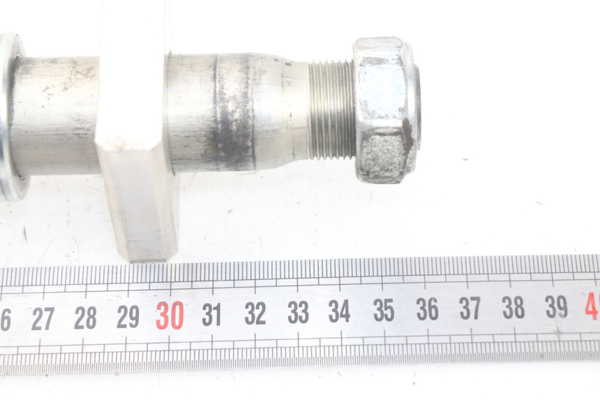 photo de AXE ROUE ARRIERE YAMAHA YP T-MAX TMAX 530 (2017 - 2020)