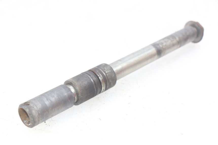 photo de AXE ROUE AVANT HONDA CBR RR FIREBLADE 900 (1992 - 1994)