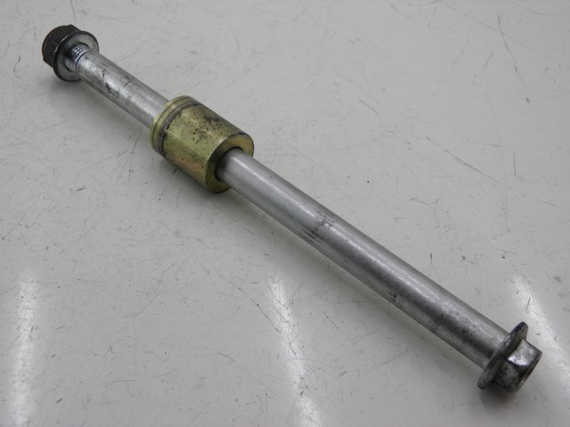 photo de AXE ROUE AVANT DAELIM VJ ROADWIN 125 (2008 - 2010)