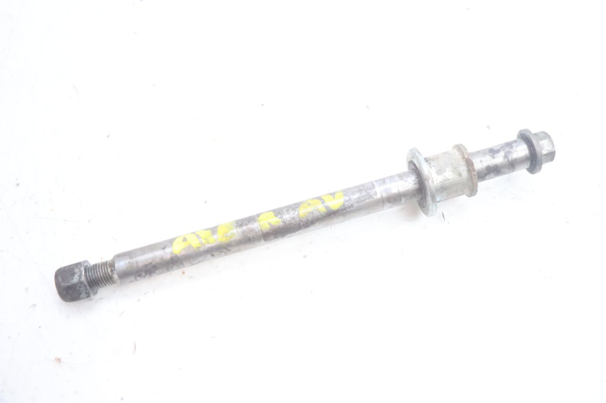 photo de AXE ROUE AVANT SUZUKI DR S 600 (1985 - 1989) - Vue principale