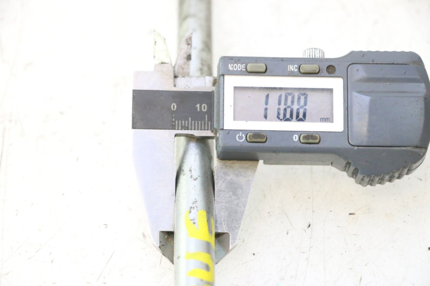 photo de AXE ROUE AVANT ASKOLL ESPRO 1 - Zoom état d’usage