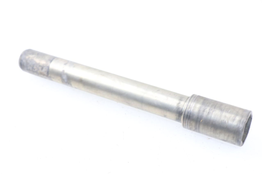 photo de AXE ROUE AVANT SUZUKI GSX-R GSXR 600 (2008 - 2010) - Vue principale