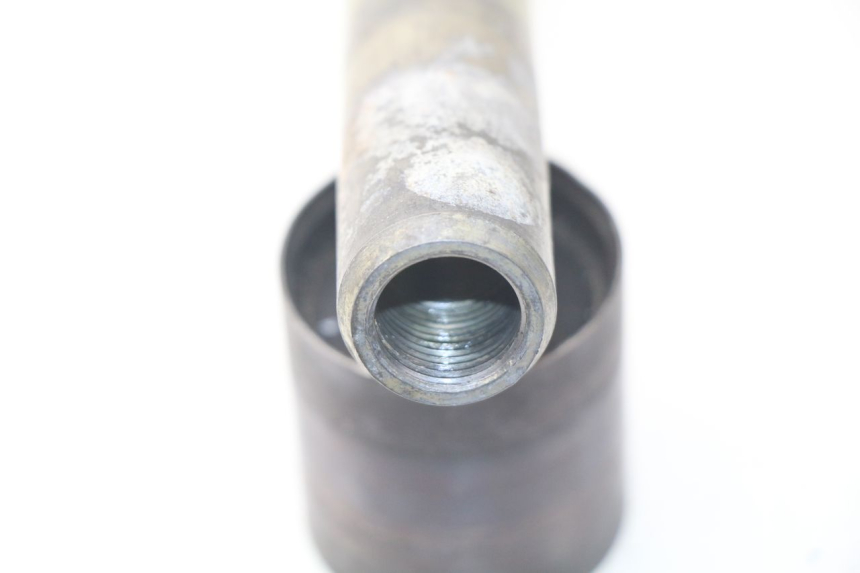 photo de AXE ROUE AVANT SUZUKI GSX-R GSXR 600 (2008 - 2010) - Points de fixation