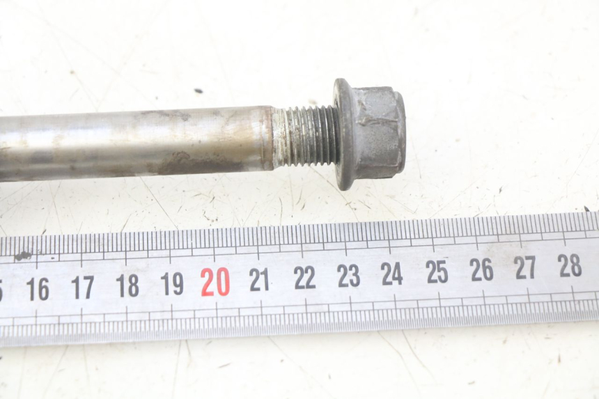 photo de AXE ROUE AVANT HONDA CM 125 (1983 - 2003)