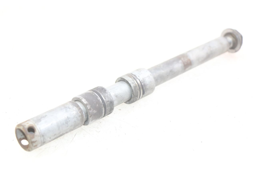 photo de AXE ROUE AVANT HONDA FJS SILVERWING SILVER WING 400 (2009 - 2016)