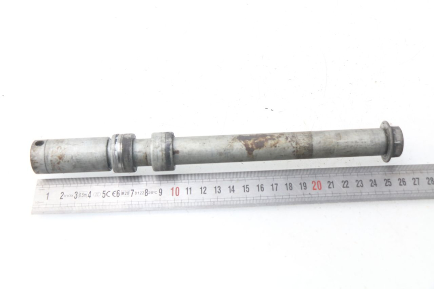 photo de AXE ROUE AVANT HONDA NSS EX FORZA 250 (2008 - 2009)