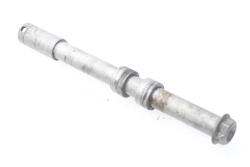 photo de AXE ROUE AVANT HONDA NSS EX FORZA 250 (2008 - 2009)