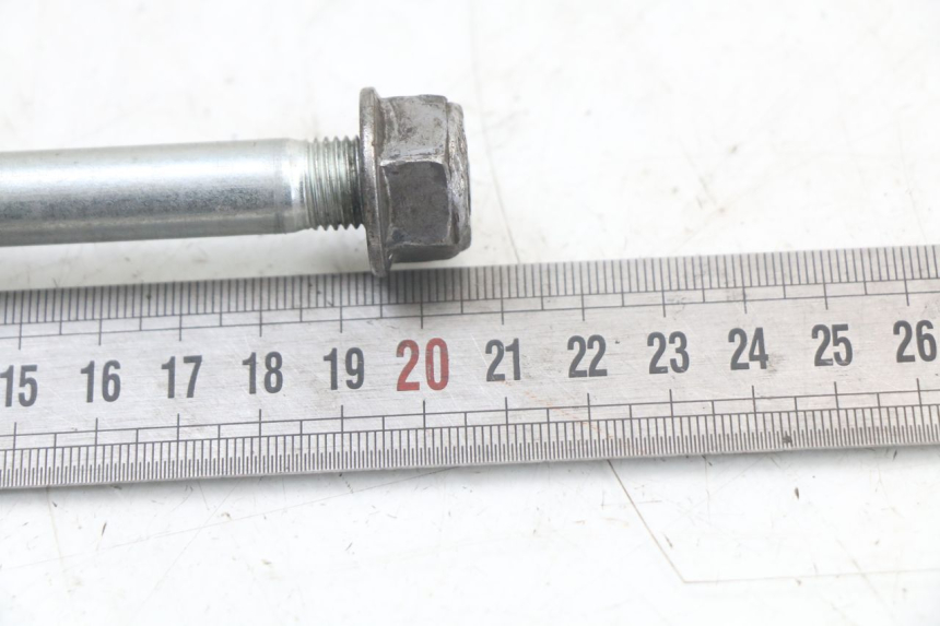 photo de AXE ROUE AVANT HONDA PCX (JF28) 125 (2009 - 2011)