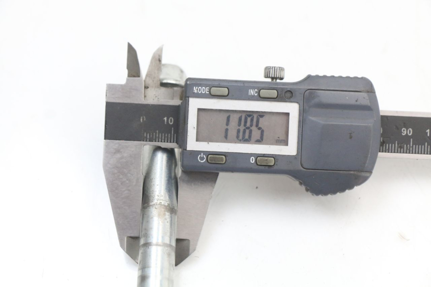 photo de AXE ROUE AVANT KAWASAKI KX L 85 (2022 - 2024)