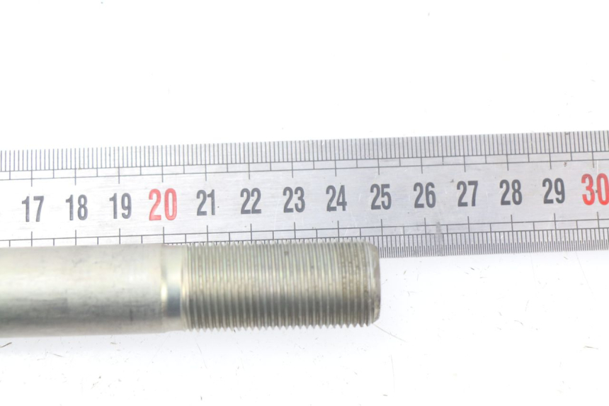 photo de AXE ROUE AVANT KAWASAKI Z ABS 750 (2007 - 2013)