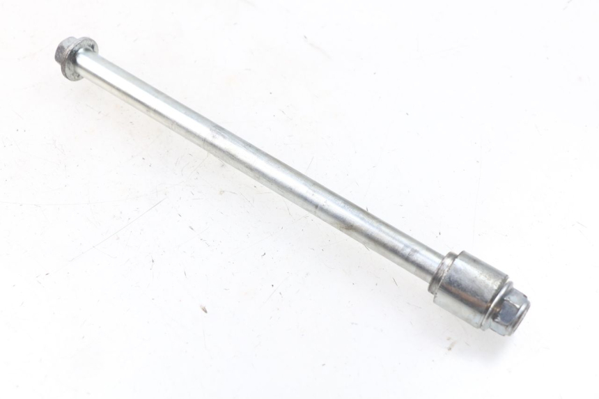 photo de AXE ROUE AVANT MASH SEVENTY FIVE 125 (2013 - 2021)