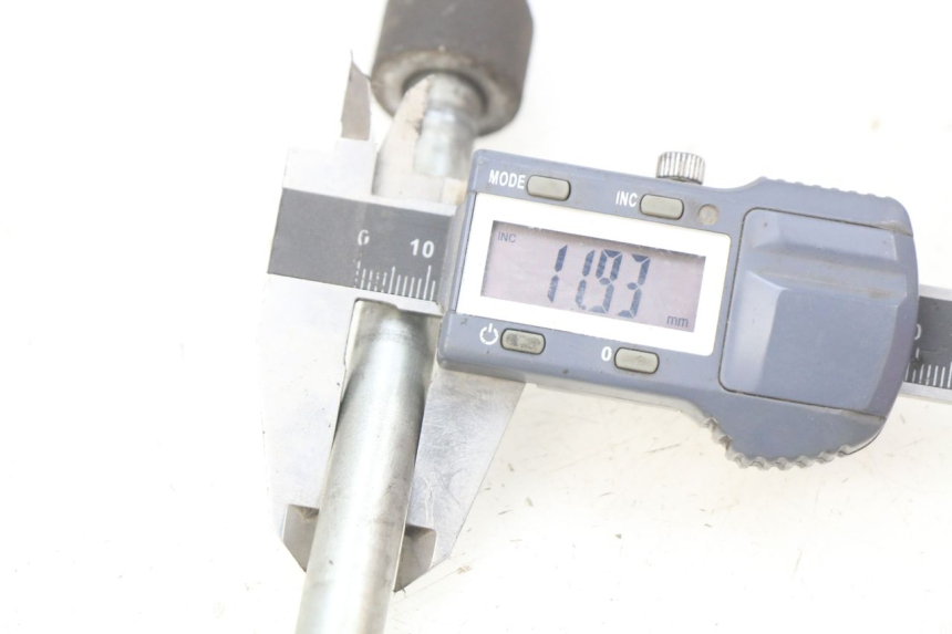 photo de AXE ROUE AVANT MBK FLIPPER 50 (2004 - 2012)