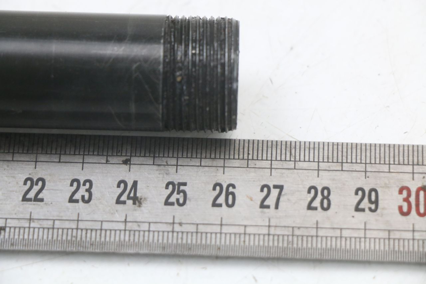 photo de AXE ROUE AVANT MOTO GUZZI NORGE 8V GT 1200 (2011 - 2016)