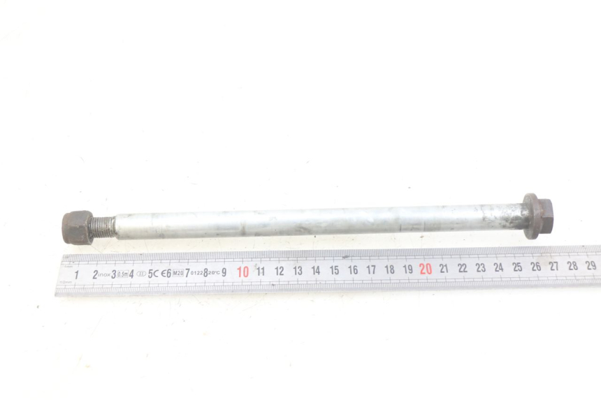 photo de AXE ROUE AVANT PEUGEOT SPEEDFIGHT 3 AIR 50 (2009 - 2015)