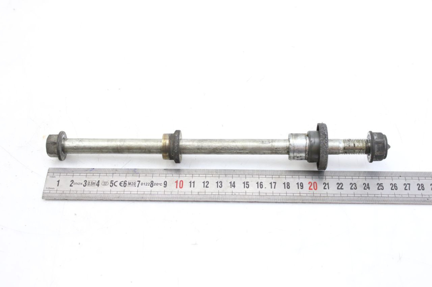 photo de AXE ROUE AVANT PEUGEOT SV 125 (1991 - 1994)