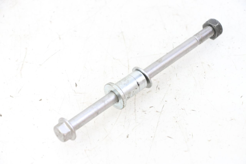 photo de AXE ROUE AVANT YAMAHA PW 50 (1984 - 2020)