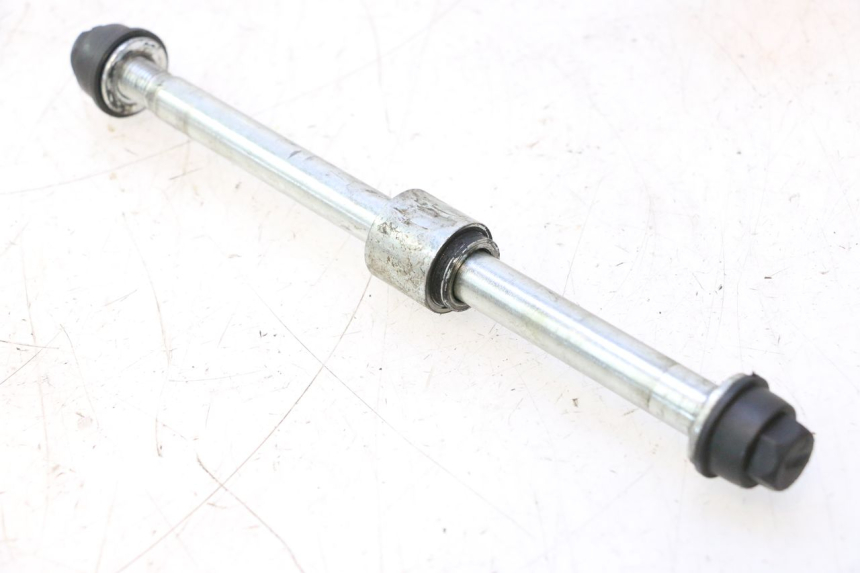 photo de AXE ROUE AVANT MASH SEVENTY FIVE 125 (2013 - 2021) - Vue principale