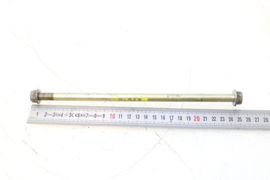 photo de AXE ROUE AVANT YAMAHA SLIDER 50 (1999 - 2004) - Détail de la pièce