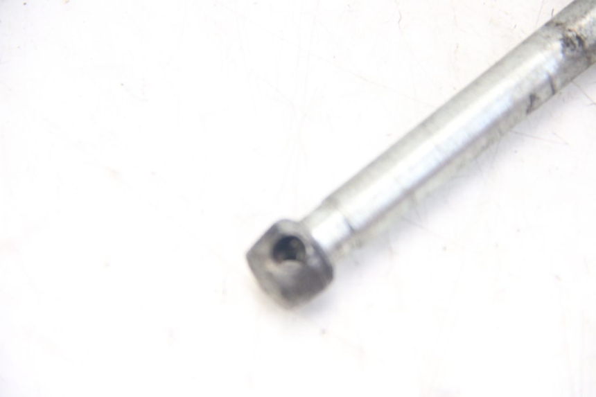 photo de AXE ROUE AVANT JAWA STELLA BABETTA 134 50