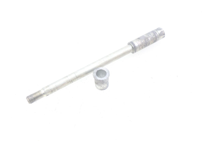 photo de AXE ROUE AVANT SUZUKI AN BURGMAN 400 (2006 - 2010)