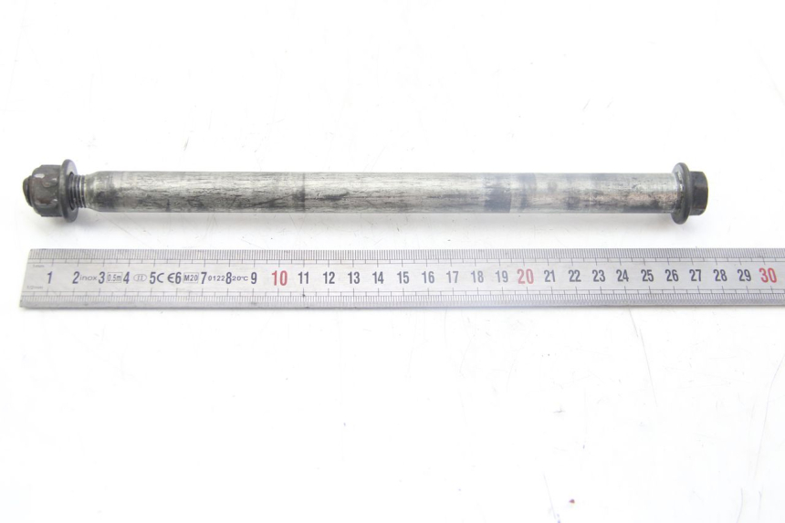 photo de AXE ROUE AVANT SUZUKI GSX-F GSX  F 1100 (1988 - 1994)