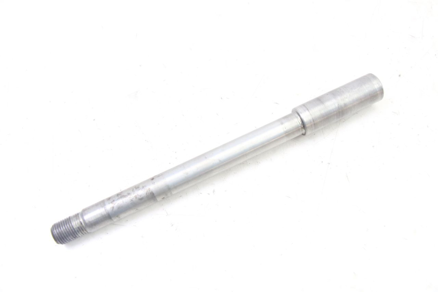 photo de AXE ROUE AVANT SUZUKI SV S 650 (2003 - 2009)