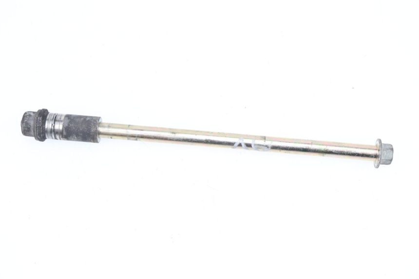 photo de AXE ROUE AVANT SYM GTS 250 (2005 - 2008)