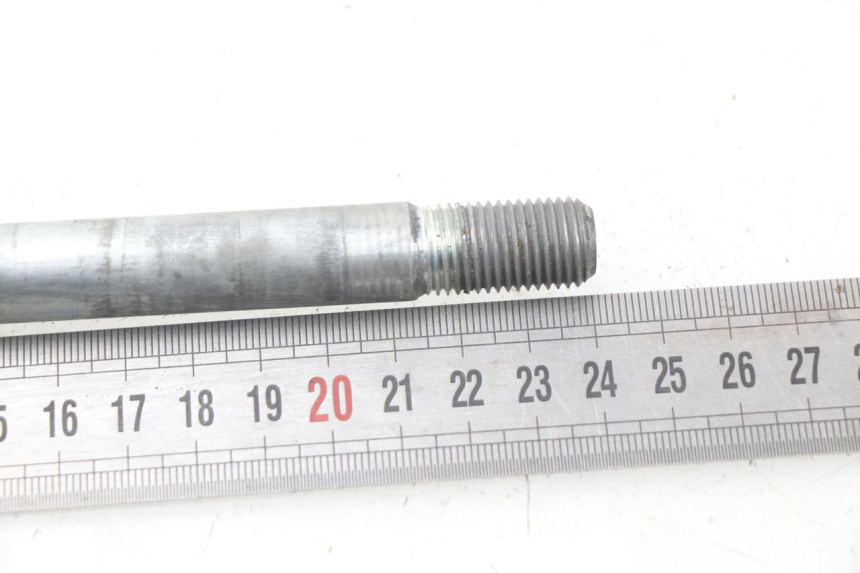 photo de AXE ROUE AVANT HONDA XLV VARADERO 125 (2000 - 2006)