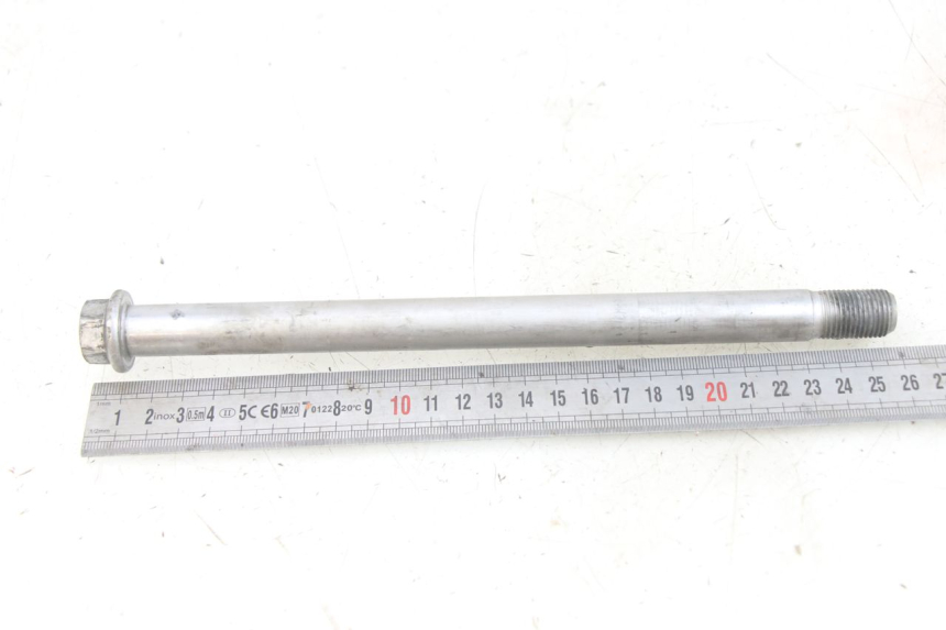 photo de AXE ROUE AVANT YAMAHA XJN DIVERSION 600 (2000 - 2003)