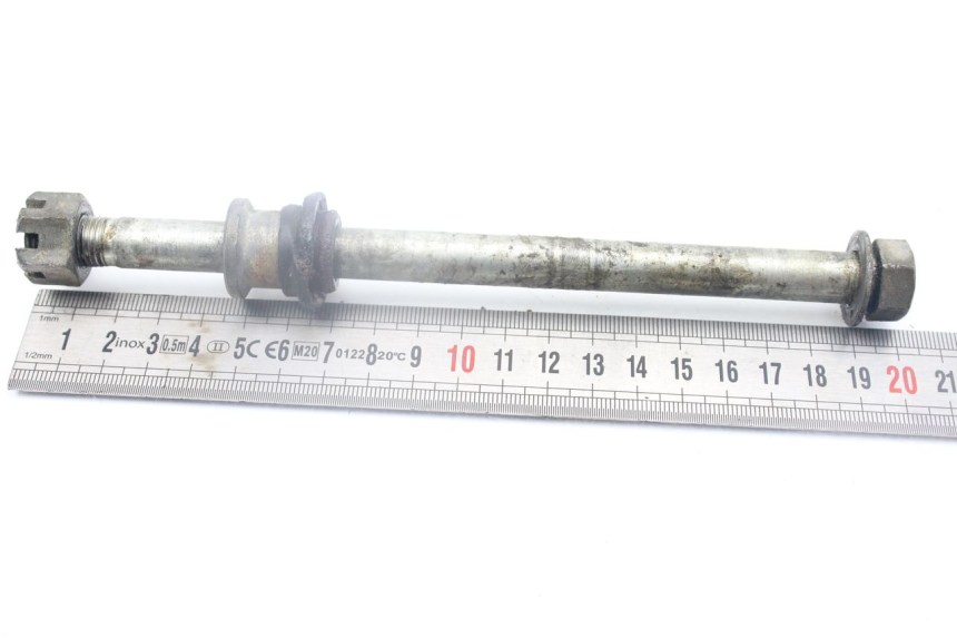 photo de AXE ROUE AVANT YAMAHA YZ 80 (1982 - 1983)
