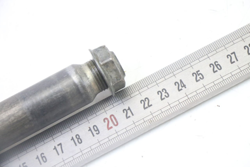 photo de AXE ROUE AVANT YAMAHA YZ-F YZF 250 (2014 - 2018)