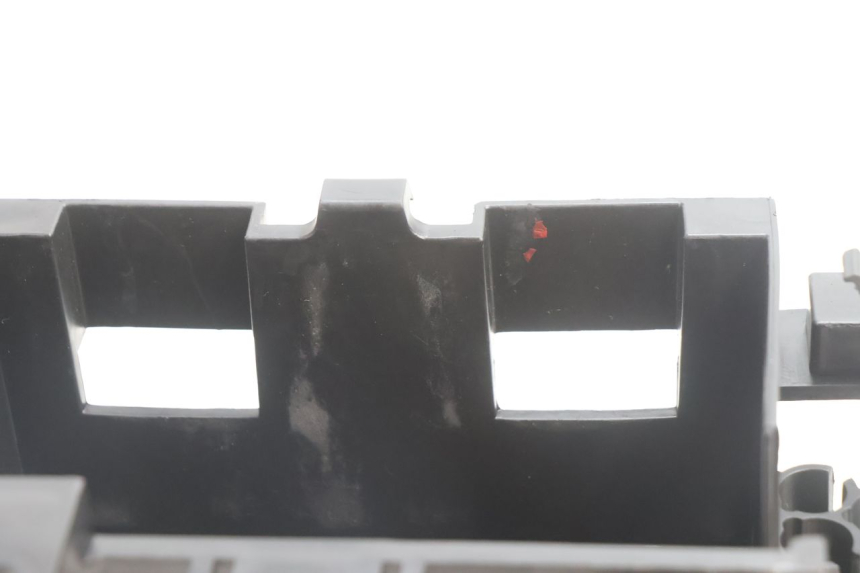 photo de BAC A BATTERIE KYMCO AGILITY CITY 16P 125 (2015 - 2024) - Autre angle de vue