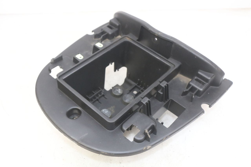 photo de BAC A BATTERIE PEUGEOT DJANGO 4T 50 (2014 - 2019)