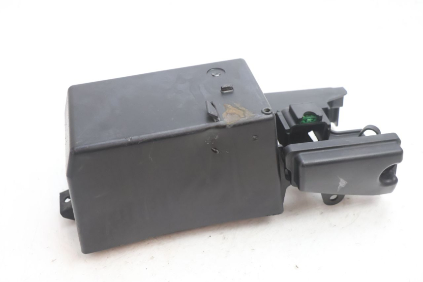 photo de BAC A BATTERIE KAWASAKI ER-6 ER6 N 650 (2005 - 2009) - Autre angle de vue