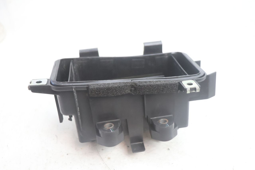photo de BAC A BATTERIE HONDA FJS SILVER WING SILVERWING 400 (2005 - 2008) - Zoom état d’usage