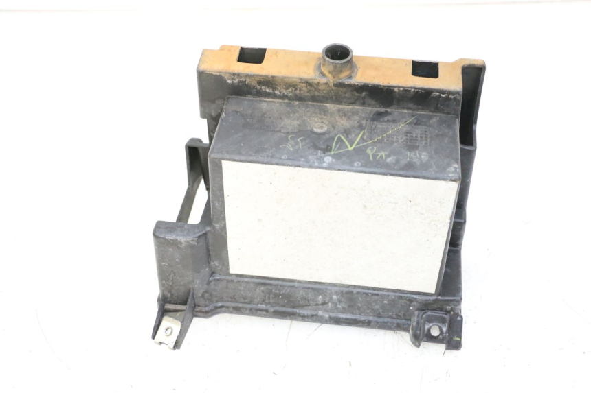 photo de BAC A BATTERIE HONDA FORZA ABS 300 (2013 - 2019)