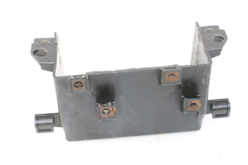 photo de BAC A BATTERIE YAMAHA FZ6 N FAZER 600 (2004 - 2006)