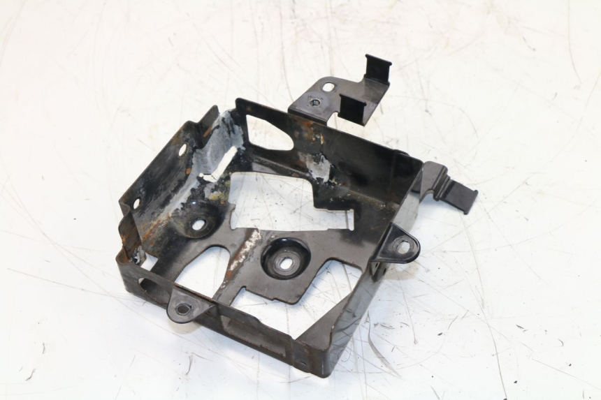 photo de BAC A BATTERIE HONDA CM 125 (1983 - 2003)