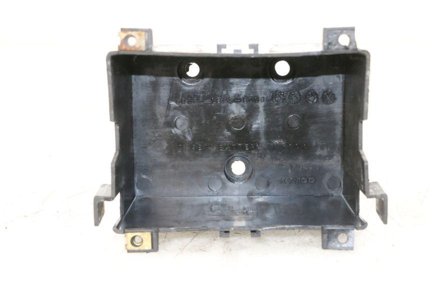 photo de BAC A BATTERIE KYMCO DINK STREET 125 (2009 - 2014)