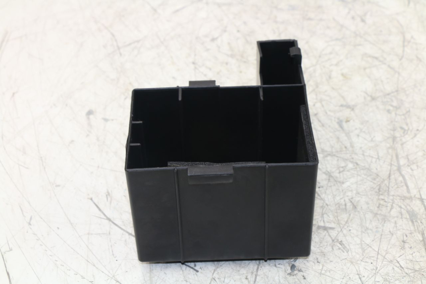 photo de BAC A BATTERIE KYMCO SPACER 50 (1998 - 2009)