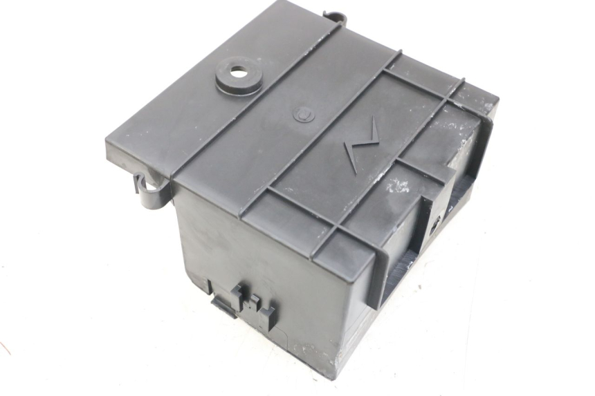 photo de BAC A BATTERIE KYMCO XCITING 250 (2006 - 2009)