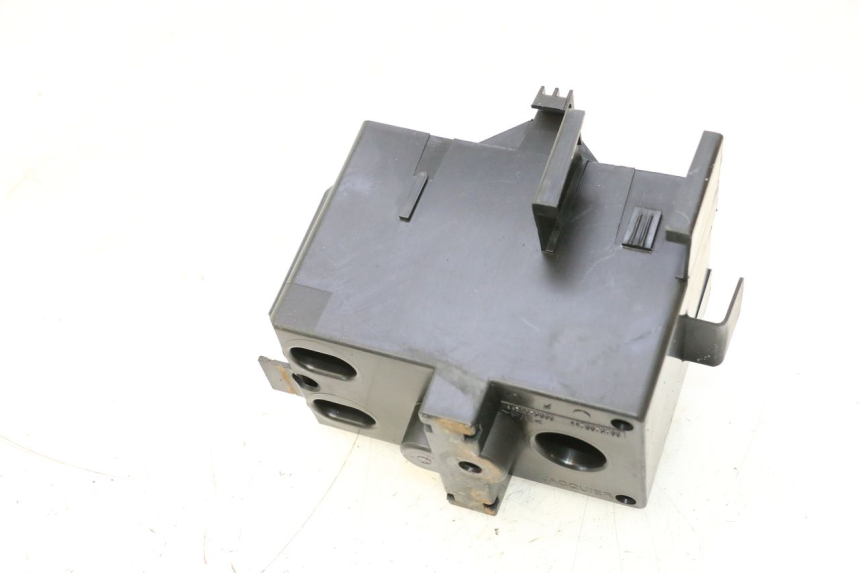 photo de BAC A BATTERIE PEUGEOT LUDIX ONE 50 (2004 - 2013) - Zoom état d’usage