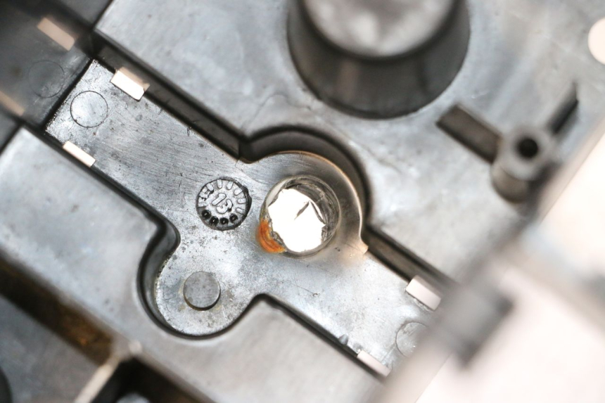 photo de BAC A BATTERIE PEUGEOT LUDIX PRO 2T 50 (2010 - 2017) - Détail de la pièce