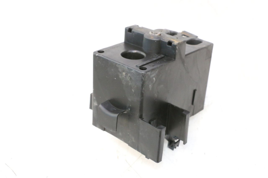photo de BAC A BATTERIE PEUGEOT LUDIX PRO 2T 50 (2010 - 2017) - Autre angle de vue