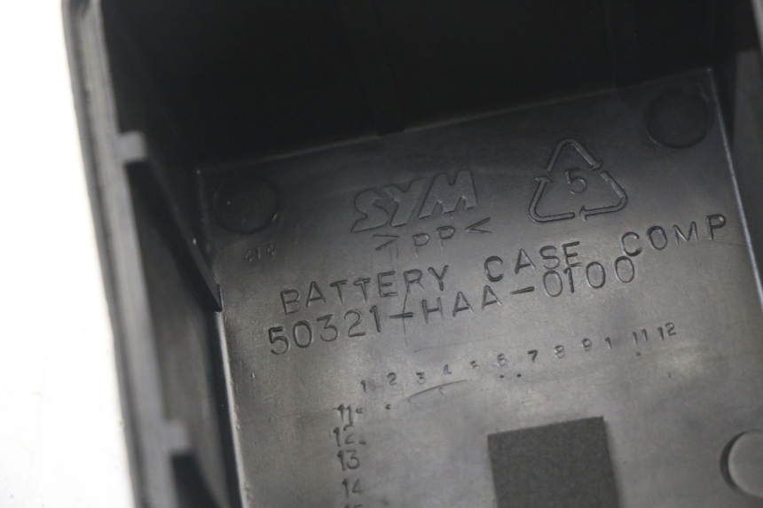 photo de BAC A BATTERIE SYM ORBIT III 3 4T 50 (2021 - 2025)