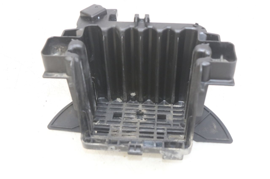 photo de BAC A BATTERIE PEUGEOT CITYSTAR 125 (2011 - 2017)